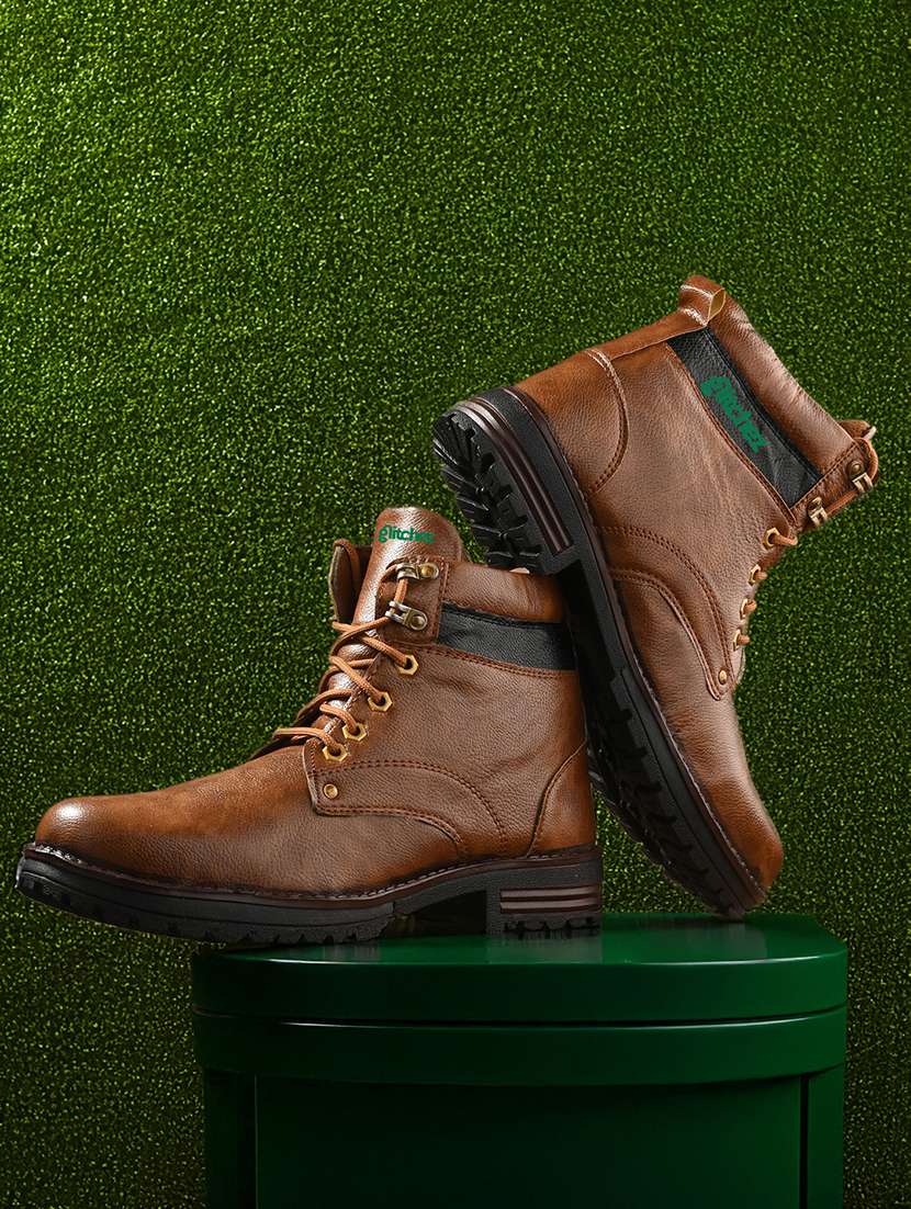 men brown lace up boot
