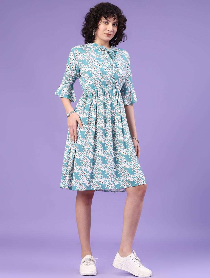 women floral print bell sleeve a-line dress - 22319045 -  Standard Image - 2