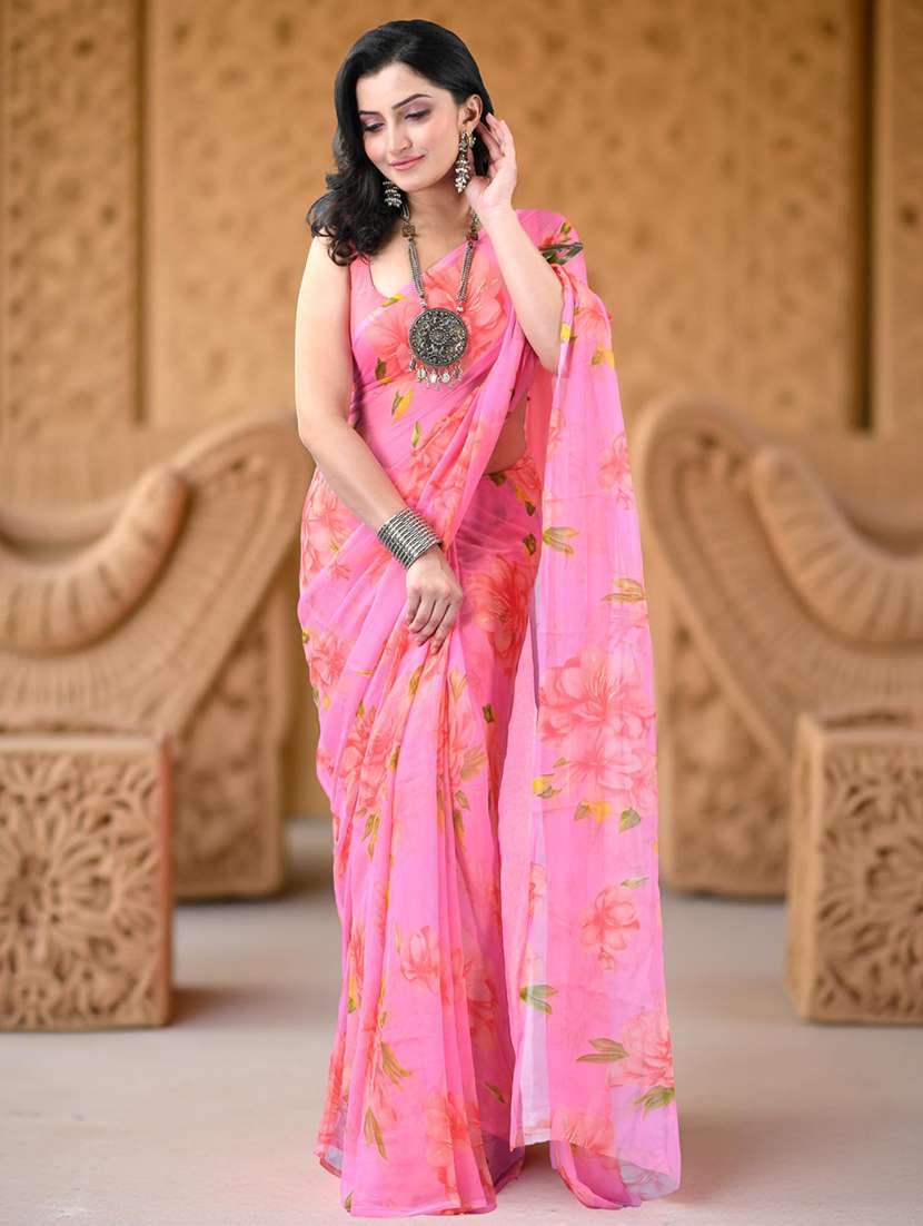 women floral printed saree