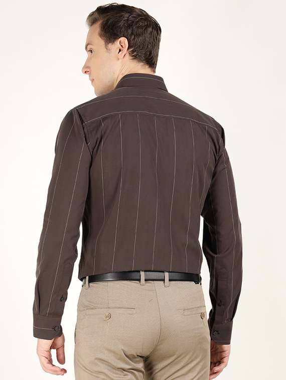 men collared long sleeve formal shirt - 22320567 -  Standard Image - 2