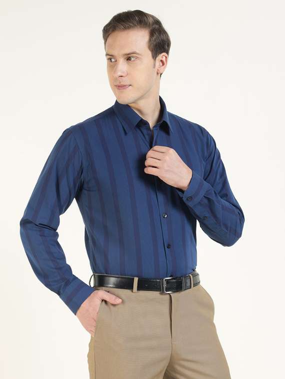 Men Collared Long Sleeve Formal Shirt - 22320585 -  Standard Image - 2