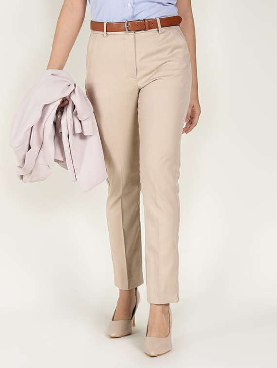 women solid mid rise straight trouser