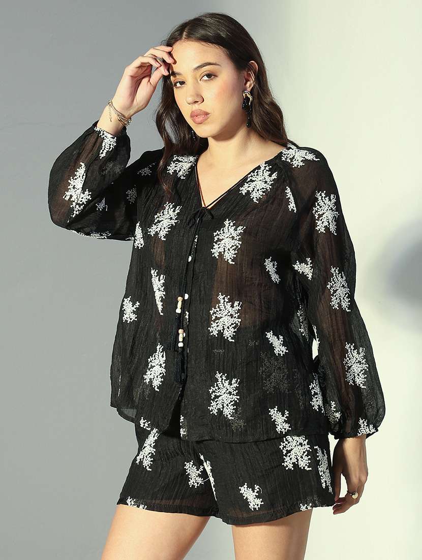 women embroidered shirt and shorts co-ord set - 22321828 -  Standard Image - 2