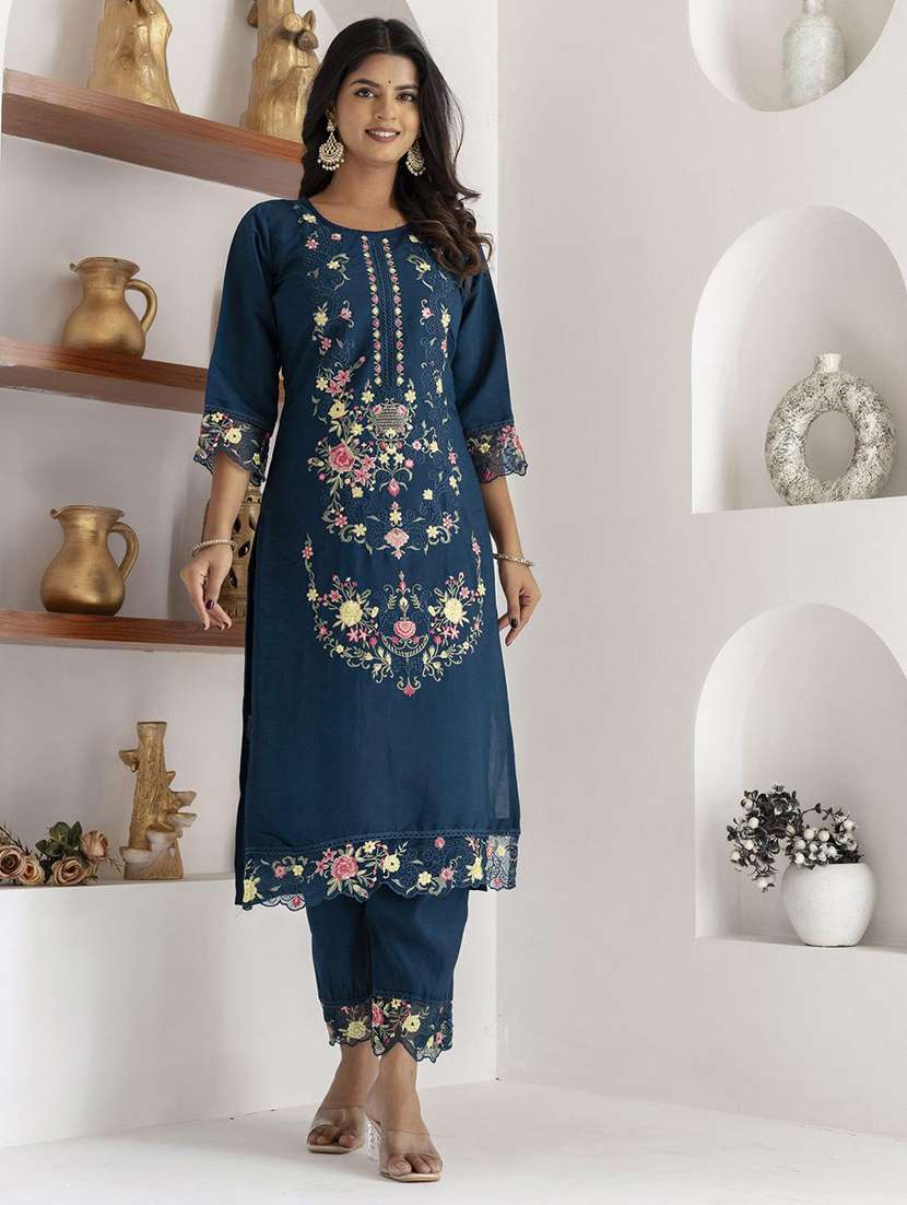 women solid with work three quarter sleeve kurta pant with dupatta set - 22322242 -  Standard Image - 2