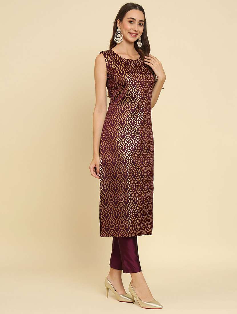 women self design sleeveless kurta pant with dupatta set - 22322296 -  Standard Image - 2