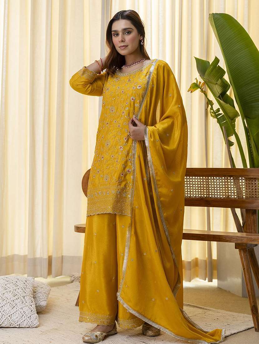 women solid with work three quarter sleeve kurta palazzo with dupatta set - 22322304 -  Standard Image - 2