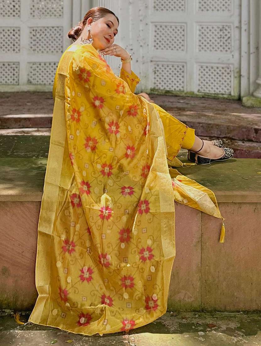 women solid with work three quarter sleeve kurta pant with dupatta set - 22322325 -  Standard Image - 2