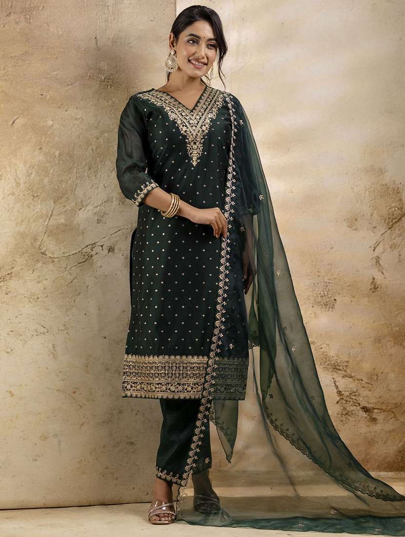 women self design three quarter sleeve kurta pant with dupatta set - 22322342 -  Standard Image - 2