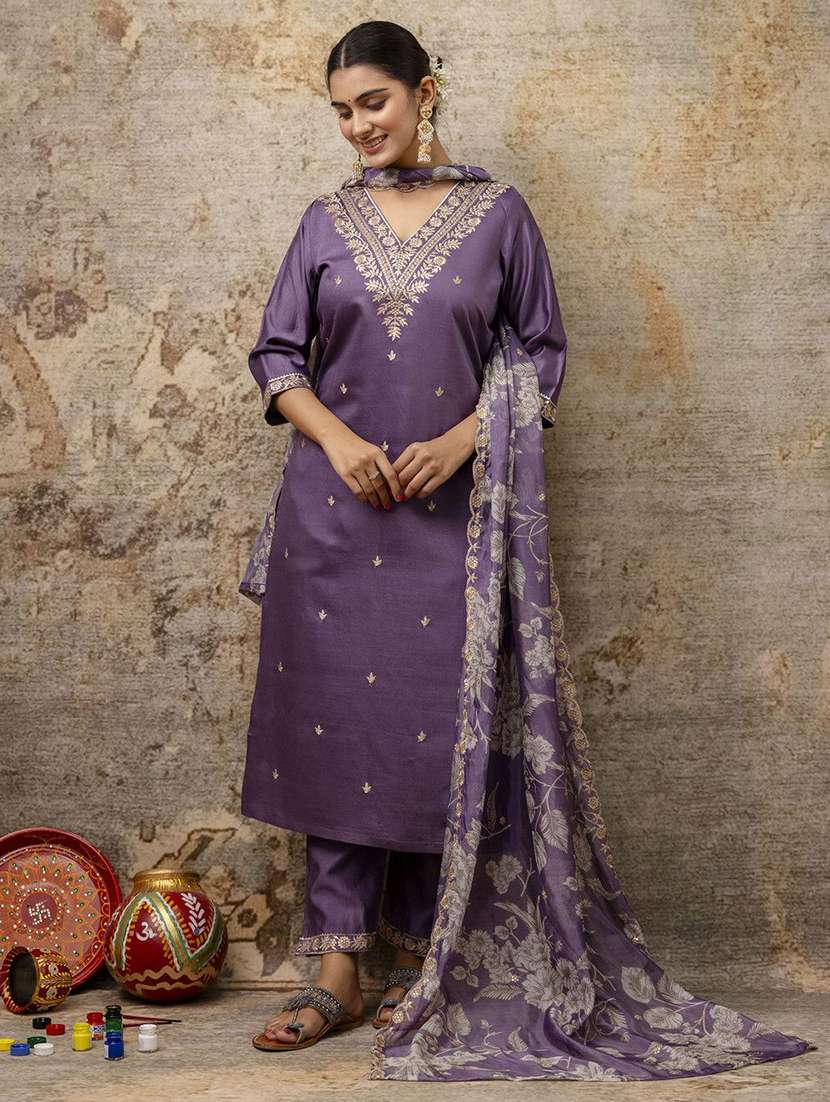 women solid with work three quarter sleeve kurta pant with dupatta set - 22322446 -  Standard Image - 2