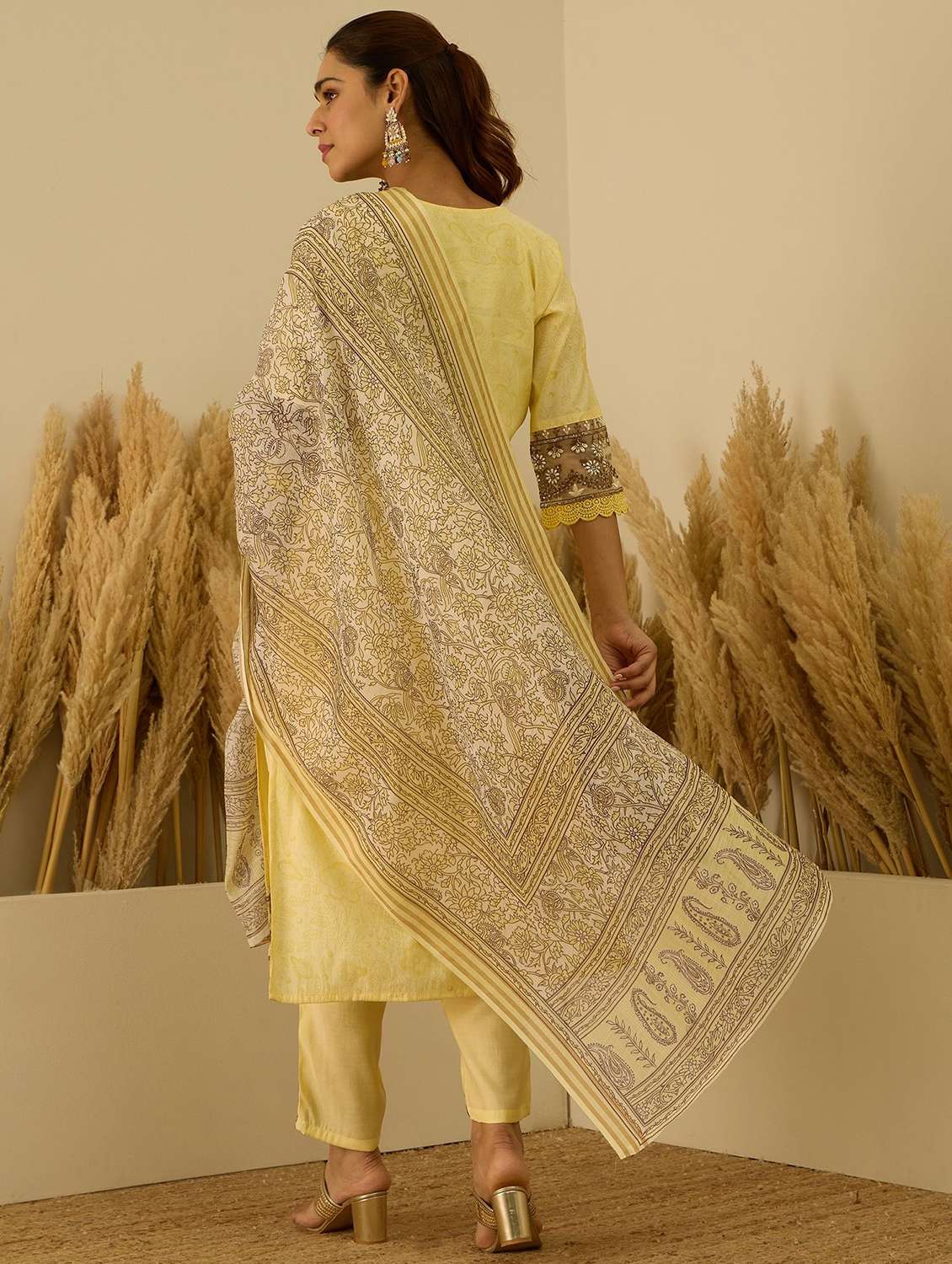 women printed three quarter sleeve kurta pant with dupatta set - 22322470 -  Standard Image - 2