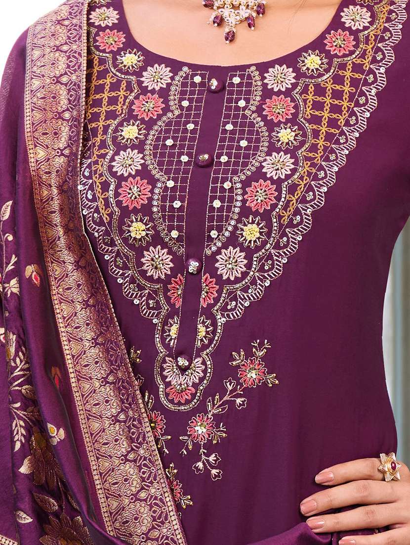 Women Solid With Work Three Quarter Sleeve Kurta Pant With Dupatta Set - 22322481 -  Standard Image - 2