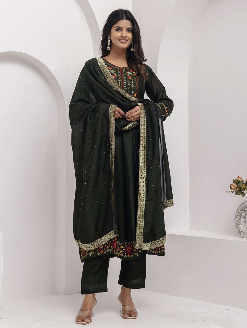 Women Solid With Work Three Quarter Sleeve Kurta Pant With Dupatta Set - 22322512 -  Standard Image - 2