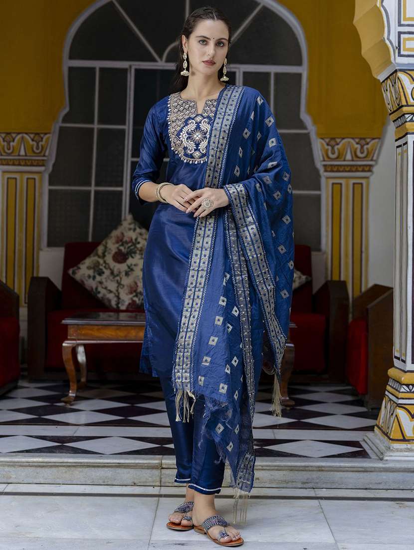 women solid with work three quarter sleeve kurta pant with dupatta set - 22322626 -  Standard Image - 2