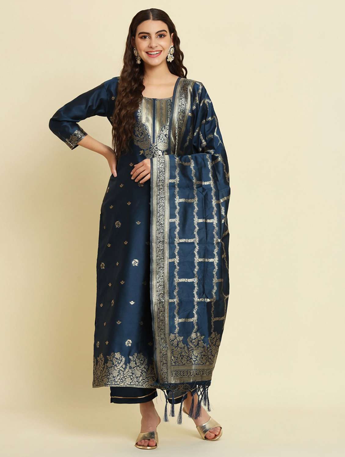 women self design three quarter sleeve kurta pant with dupatta set