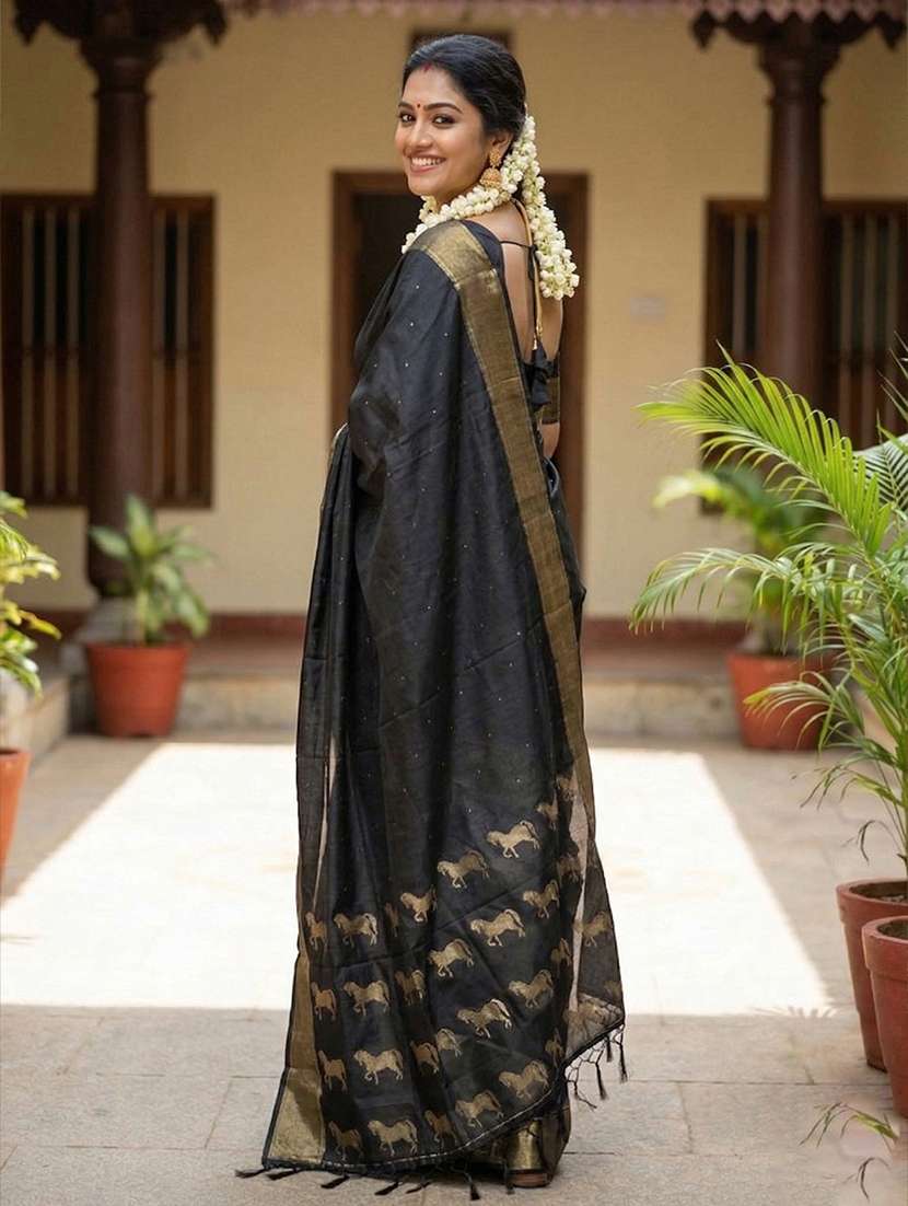 women self design bordered saree with blouse - 22322937 -  Standard Image - 2