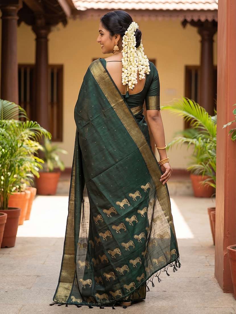 women self design bordered saree with blouse - 22322939 -  Standard Image - 2