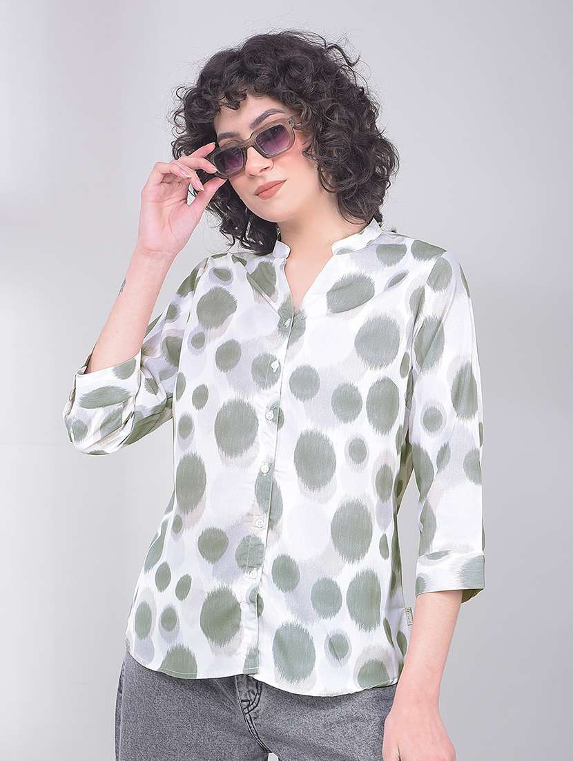 women printed three quarter sleeve shirt