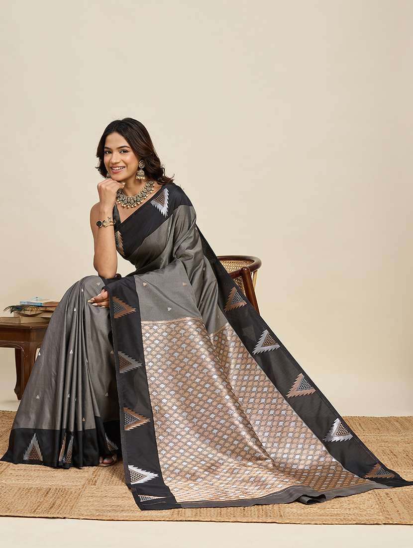 women self design banarasi saree with blouse - 22324060 -  Standard Image - 2