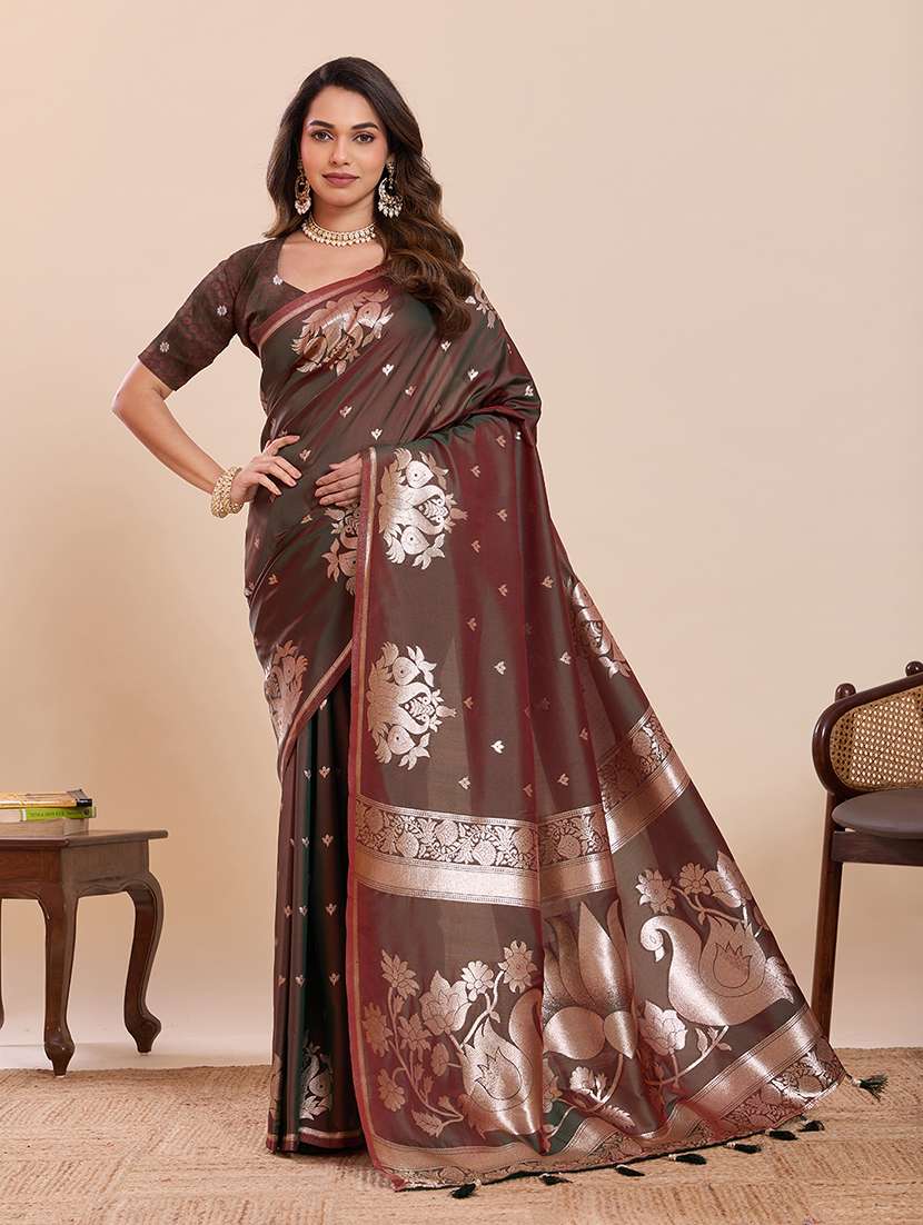 women self design paithani saree with blouse