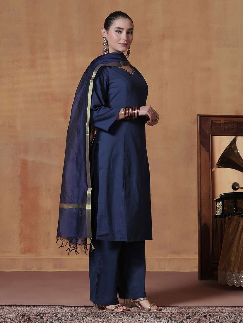 women navy blue suit set - 22324119 -  Standard Image - 2