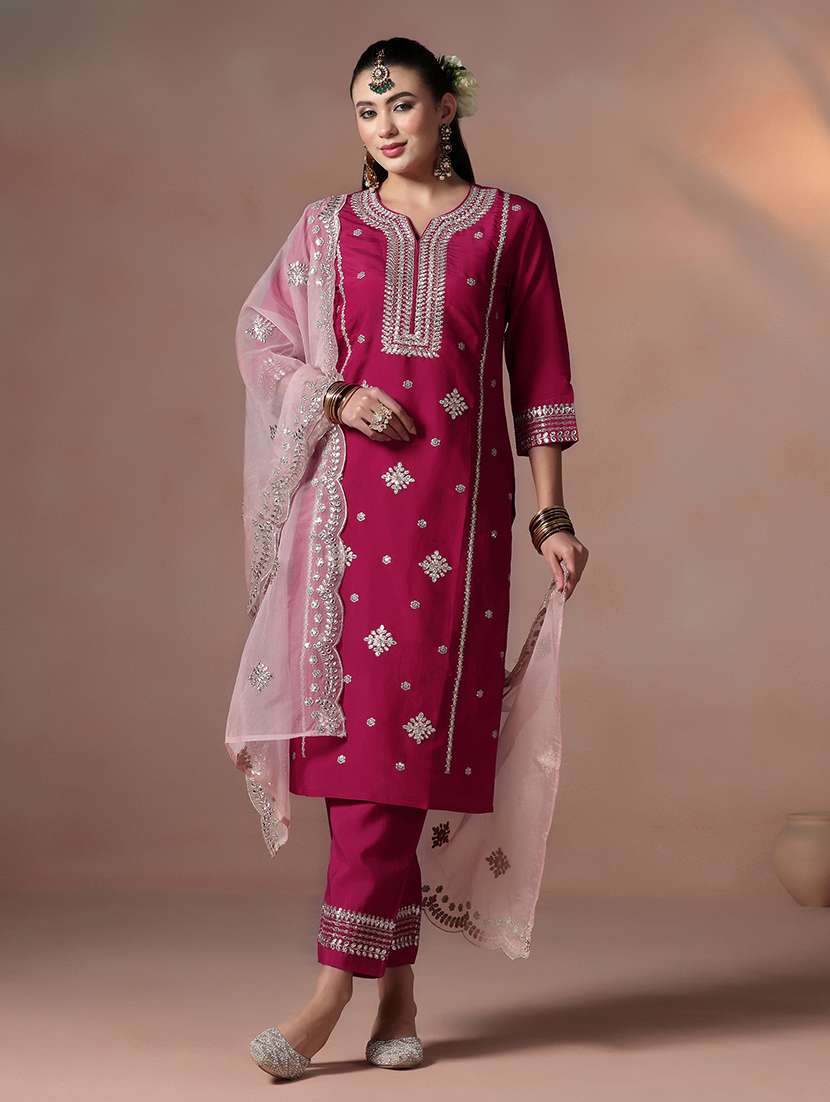 women pink suit set