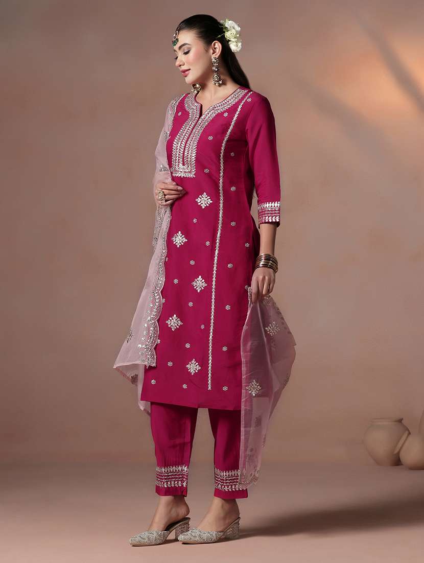 women pink suit set - 22324122 -  Standard Image - 7