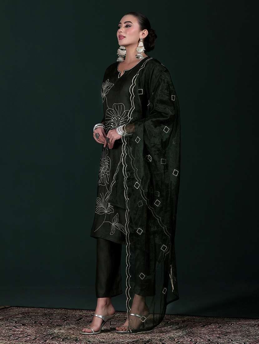 women solid with work three quarter sleeve kurta pant with dupatta set - 22324144 -  Standard Image - 2