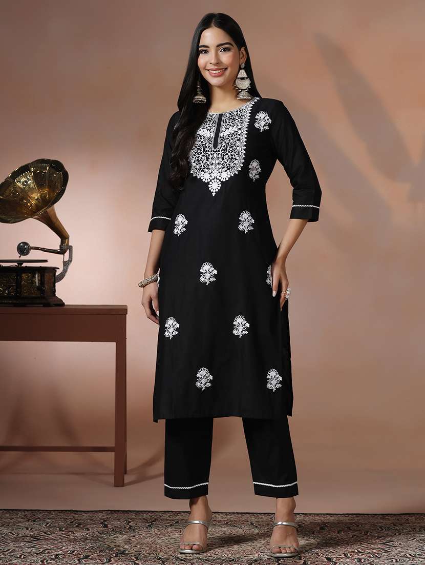 women solid with work three quarter sleeve kurta pant with dupatta set - 22324177 -  Standard Image - 2