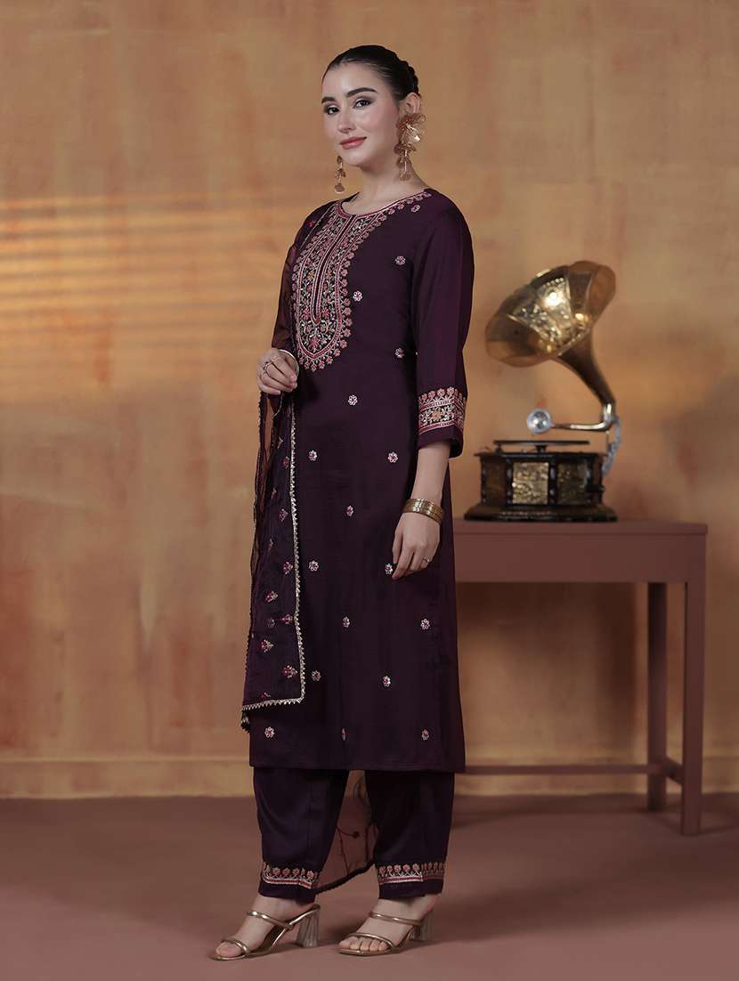 women solid with work three quarter sleeve kurta pant with dupatta set - 22324179 -  Standard Image - 2
