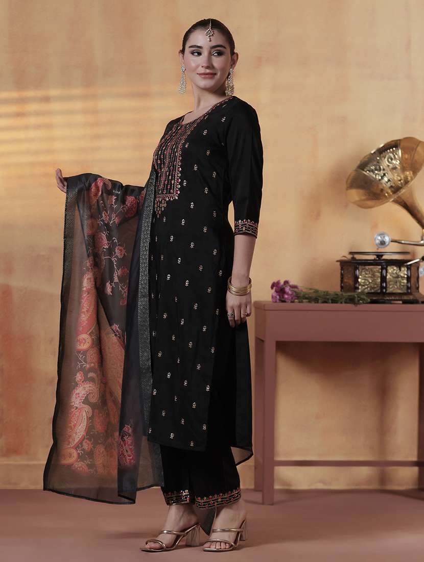 women solid with work three quarter sleeve kurta pant with dupatta set - 22324183 -  Standard Image - 2