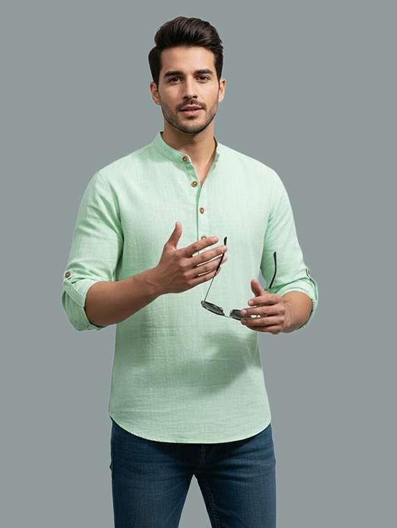 men solid mandarin neck short kurta