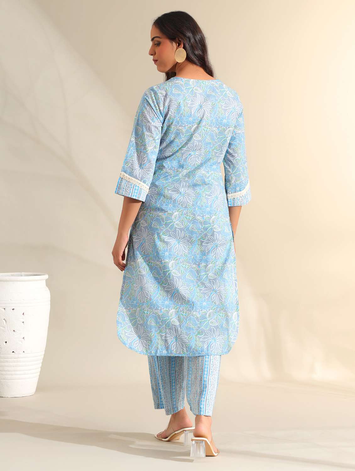 women floral three quarter sleeve kurta pant set - 22326601 -  Standard Image - 2