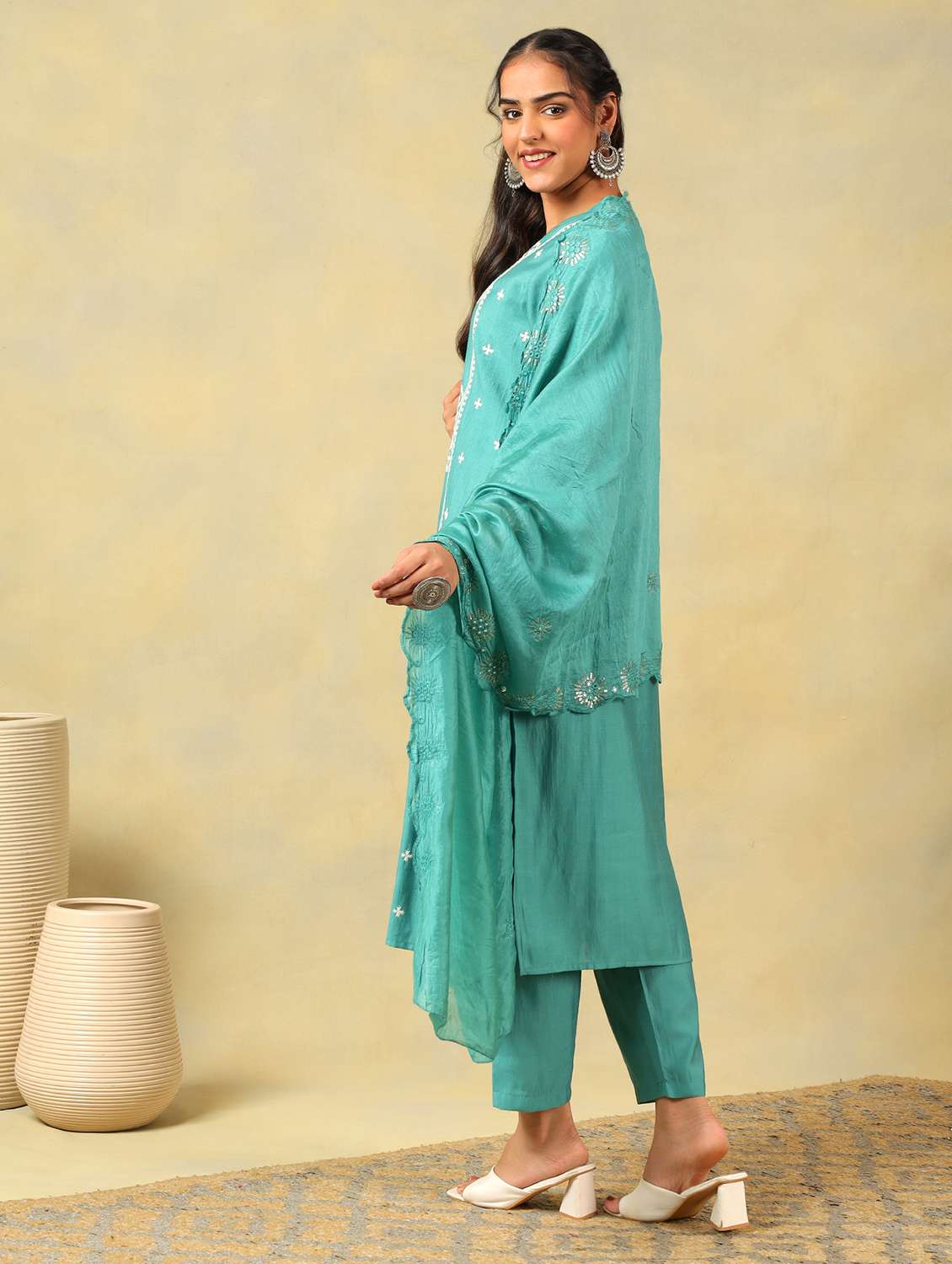 women solid with work mandarin neck kurta pant with dupatta set - 22326634 -  Standard Image - 2