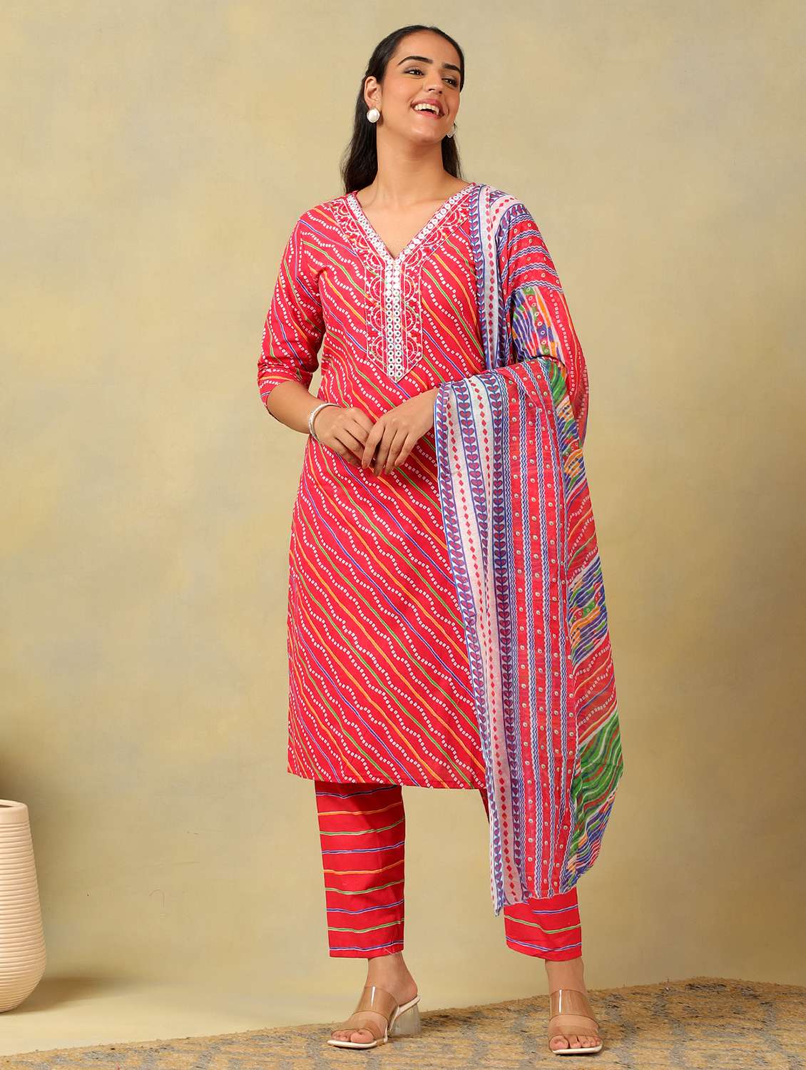 women printed three quarter sleeve kurta pant with dupatta set