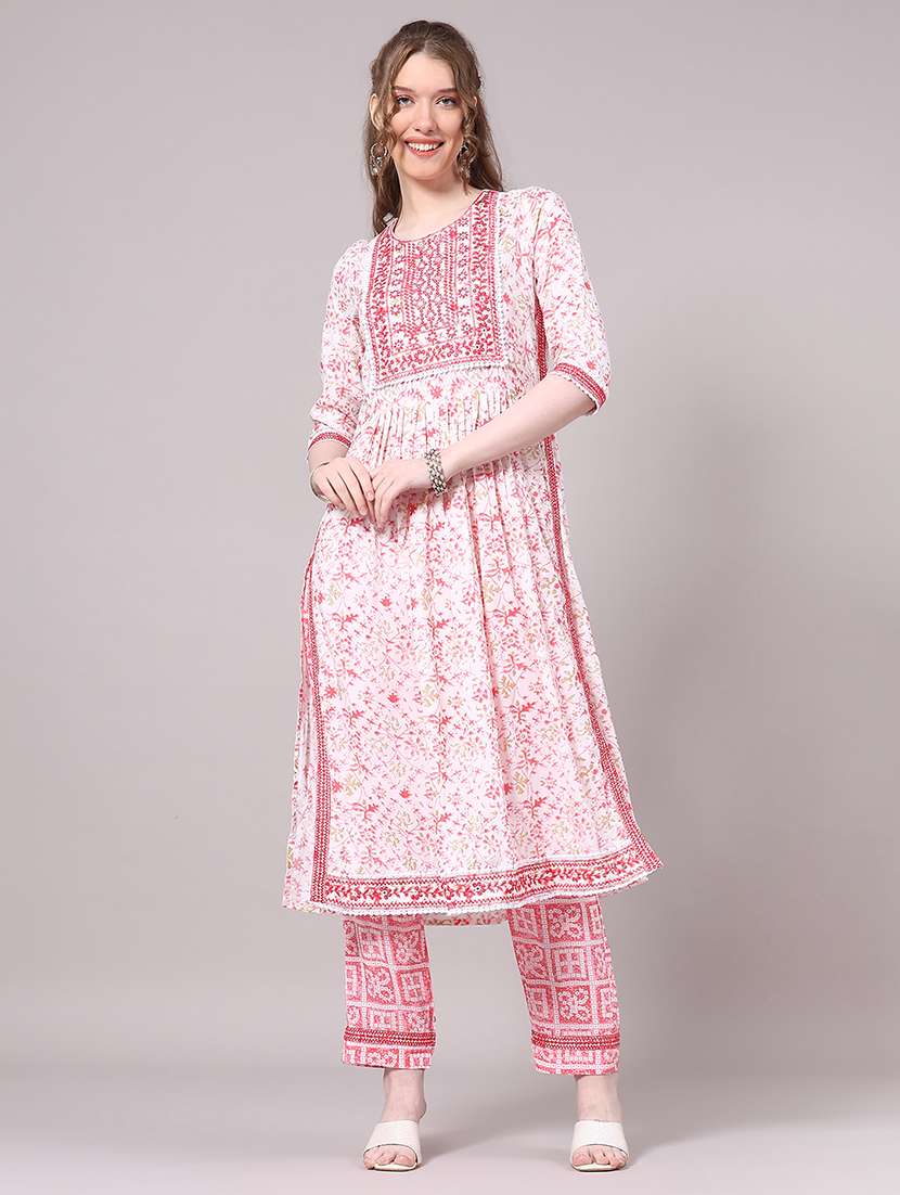 women printed three quarter sleeve kurta pant set - 22328525 -  Standard Image - 2