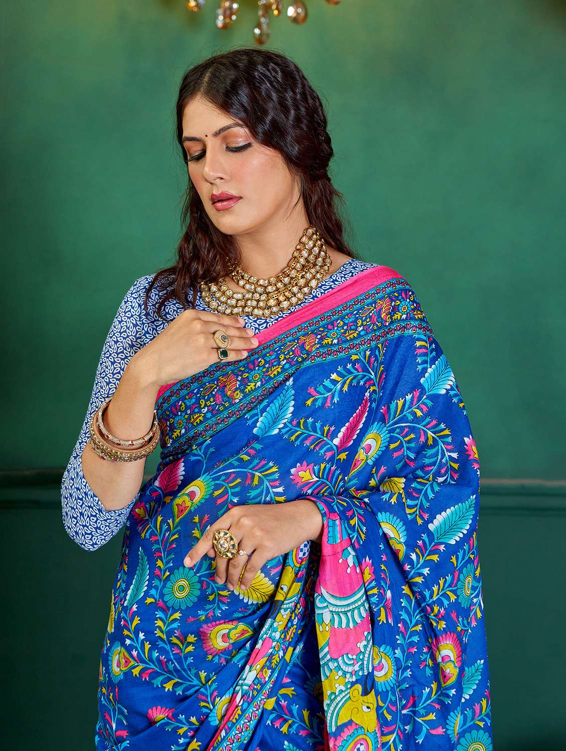 women printed casual wear saree with blouse - 22328718 -  Standard Image - 2