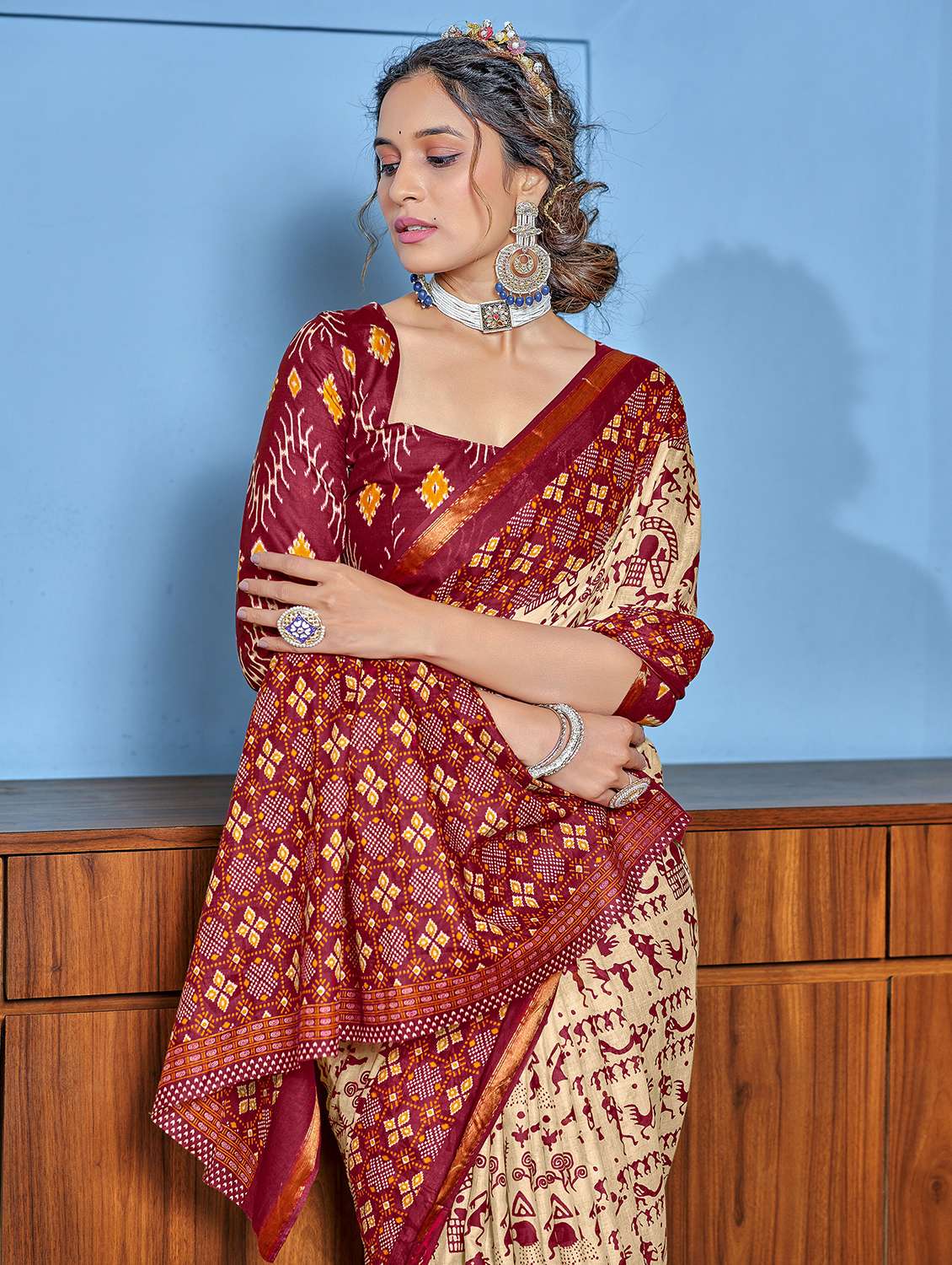 women printed casual wear saree with blouse - 22328758 -  Standard Image - 2