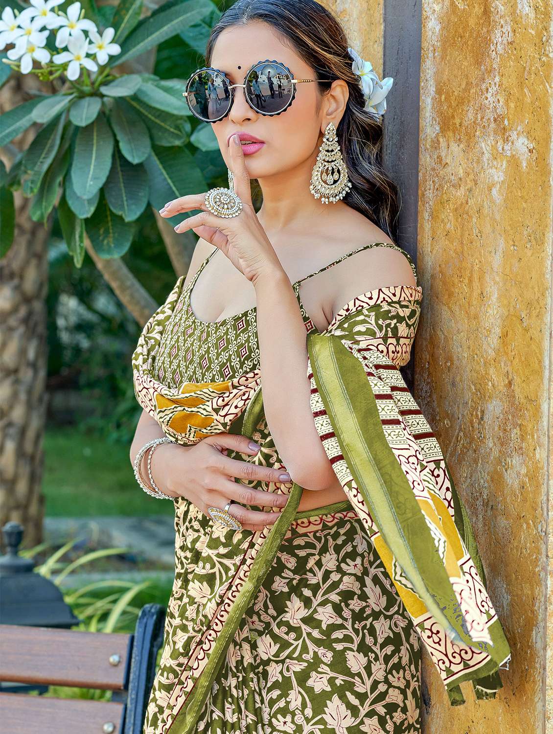 women printed casual wear saree with blouse - 22328765 -  Standard Image - 2