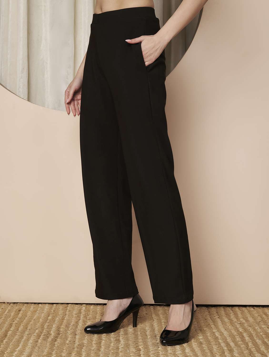 women solid mid rise straight trouser - 22328813 -  Standard Image - 2