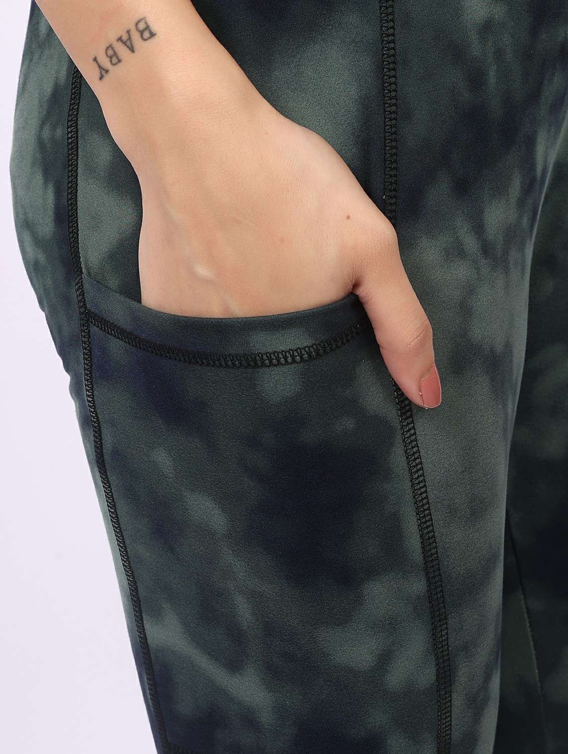 women printed active wear co-ord set - 22329240 -  Standard Image - 2