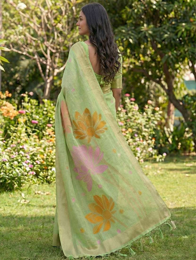 women self design handloom saree with blouse - 22329345 -  Standard Image - 2