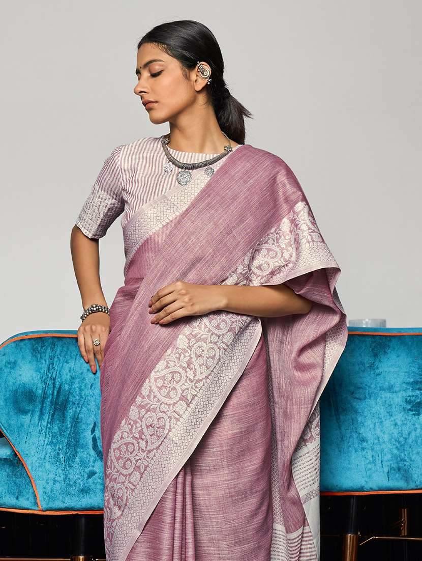 women solid with bordered handloom saree with blouse - 22329364 -  Standard Image - 2