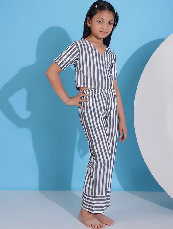 girls striped nightwear pyjama set - 22329715 -  Standard Image - 2