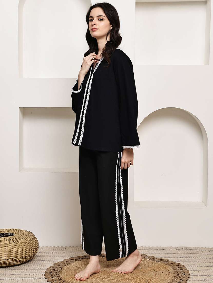 women solid nightwear pyjama set - 22330187 -  Standard Image - 2