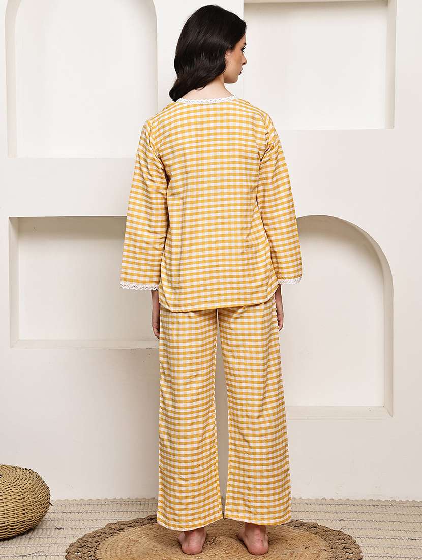 women checkered nightwear pyjama set - 22330189 -  Standard Image - 2