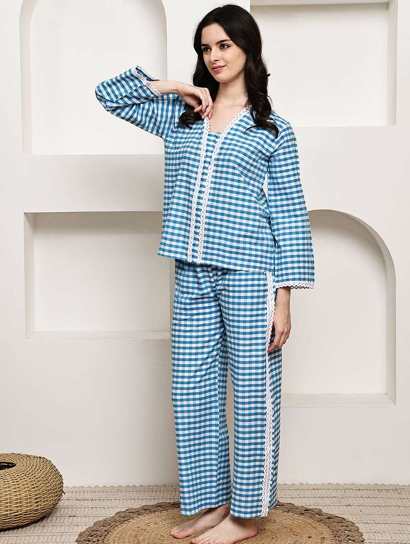 women checkered nightwear pyjama set - 22330192 -  Standard Image - 2