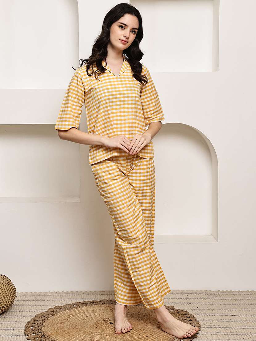 women checkered nightwear pyjama set - 22330194 -  Standard Image - 2
