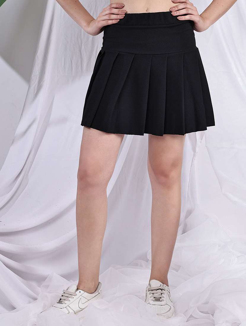 women solid high rise skater skirt