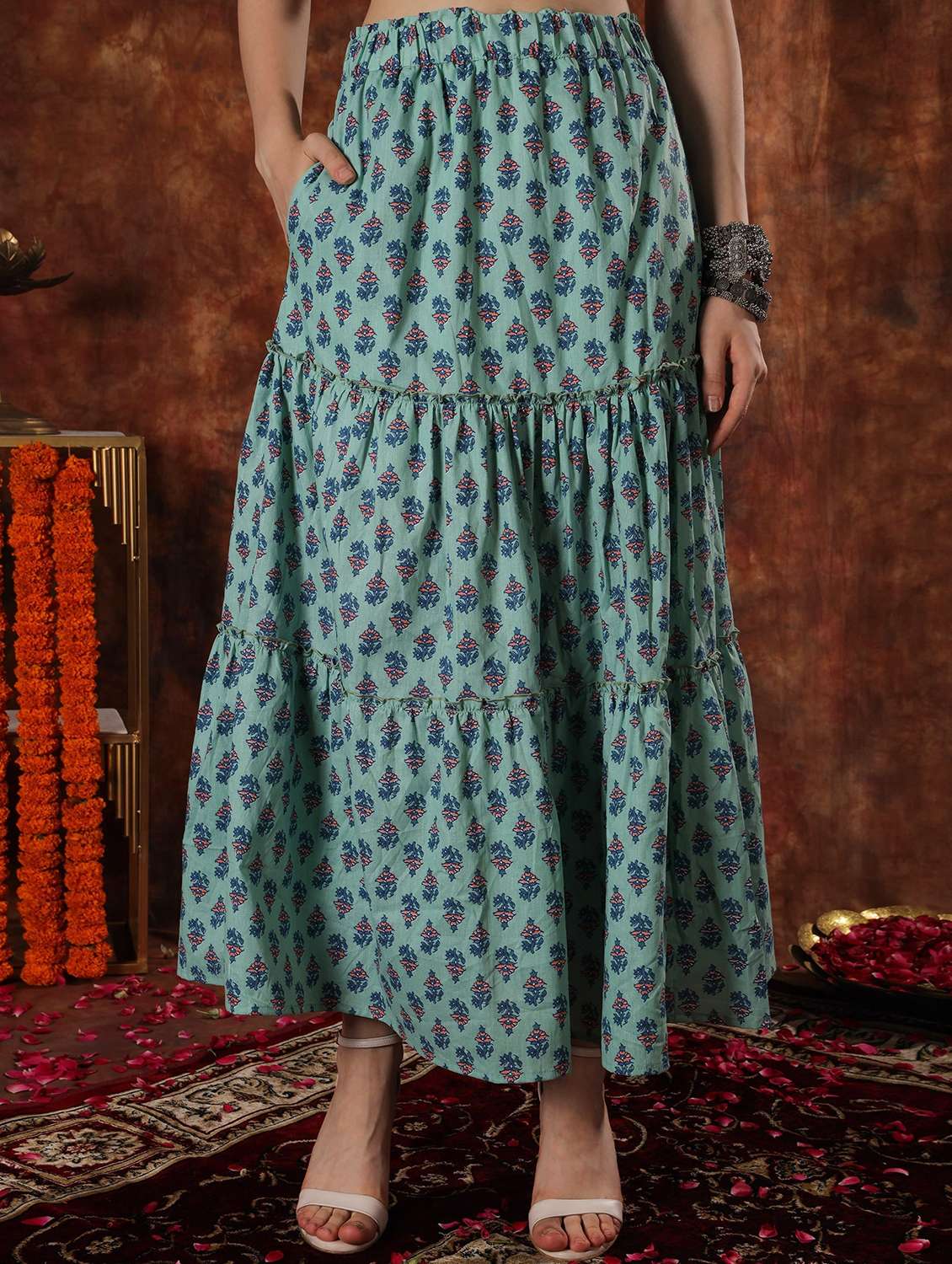 women printed high rise tiered skirt