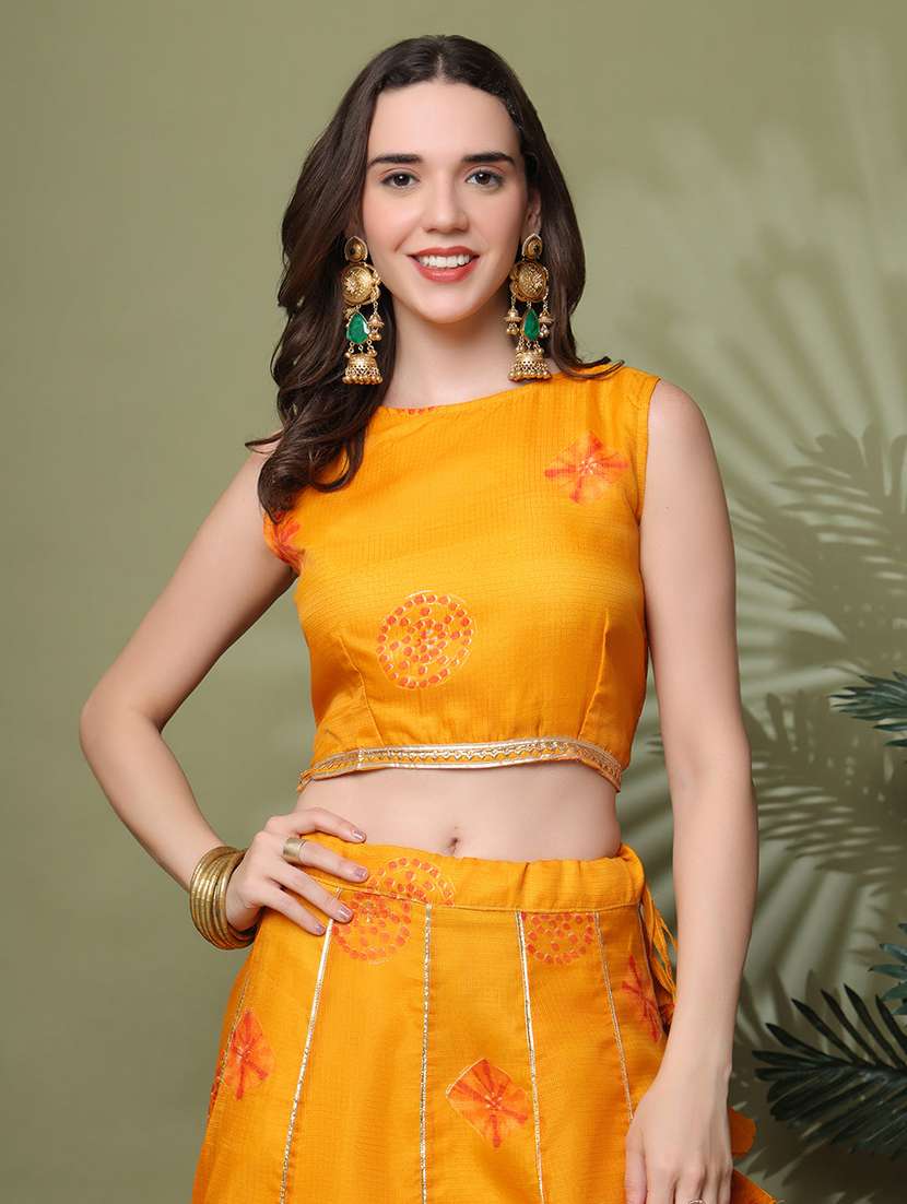 women printed sleeveless crop top - 22330404 -  Standard Image - 2